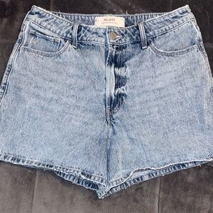 Hollister Women's Light Blue Jean Shorts